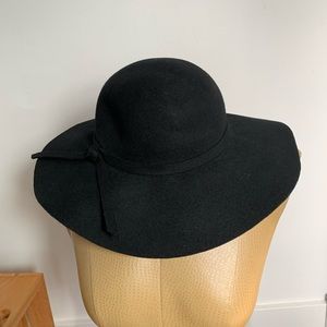 100% wool wide brim hat
